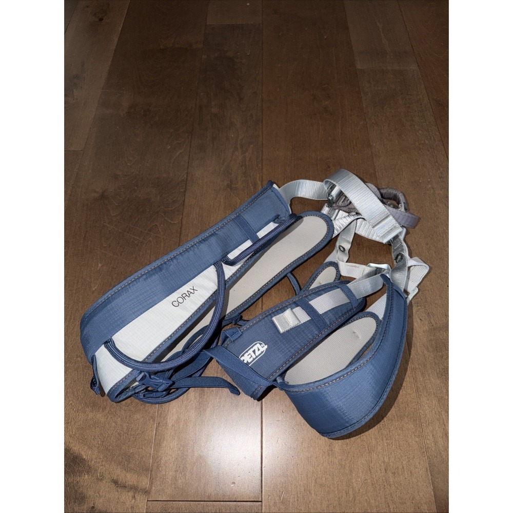 Petzl Corax Climbing Harness Size 2 Blue